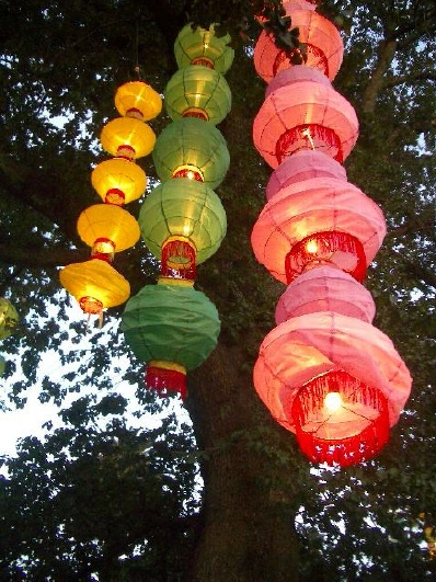 lanterns.JPG