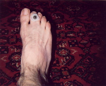 eyeballfoot2.jpg